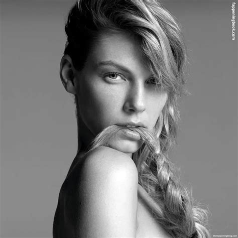 angela lindvall nude|Angela Lindvall Nude And Sexy Photos Collection